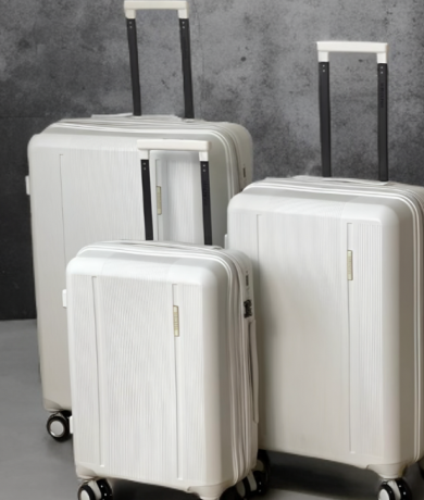 Чемодан Полип белый